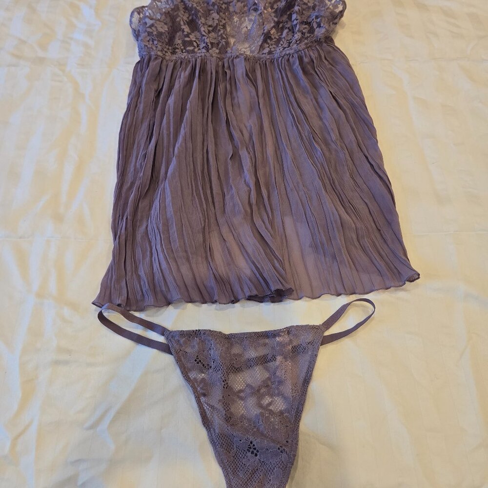 Dream Angels  Victoria's Secret XXL Dream Lace Pleated lilac Babydoll Set